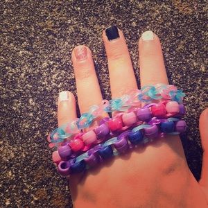 Unicorn theme rainbow loom bundle